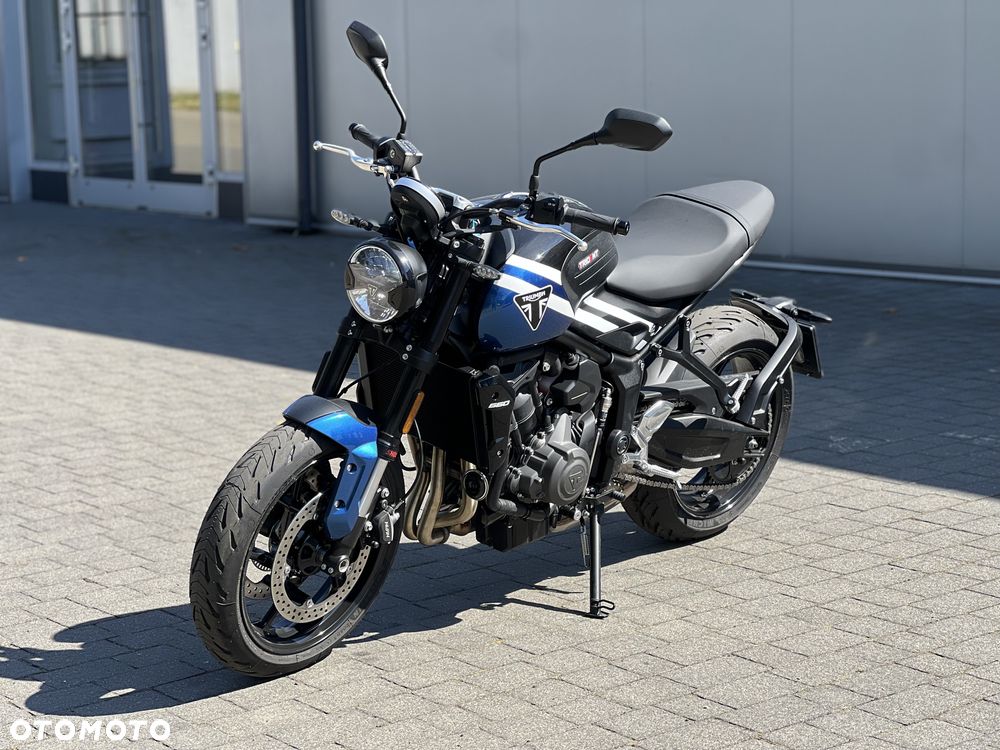 Triumph Trident