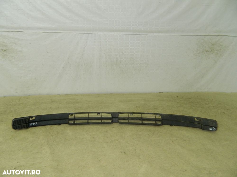 Grila inferioara bara fata, VW Polo, 95-00, 6N0853677 - 6