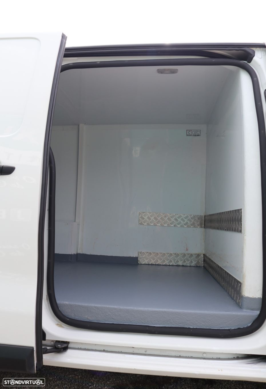 Toyota Proace 2.0 D-4D L3 Isotérmica C/Iva Incluído - 4