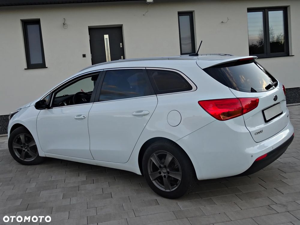 Kia Ceed - 17