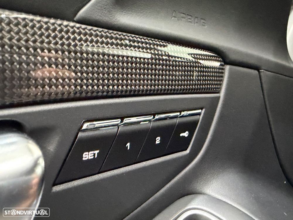 Porsche 911 (991) Turbo S - 19