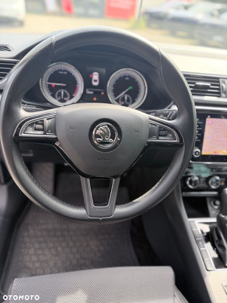 Skoda Superb 2.0 TDI SCR Style DSG - 13