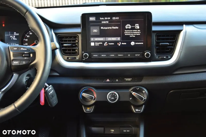 Kia Stonic 1.2 M - 11
