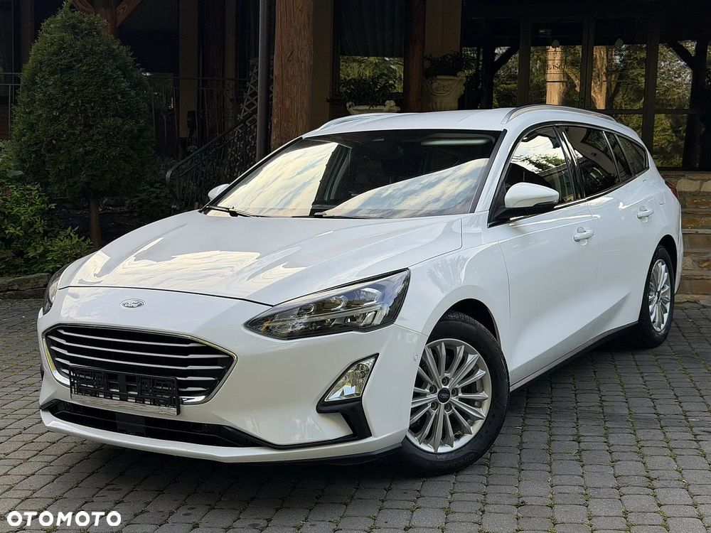 Ford Focus 1.5 EcoBlue Start-Stopp-System TITANIUM DESIGN