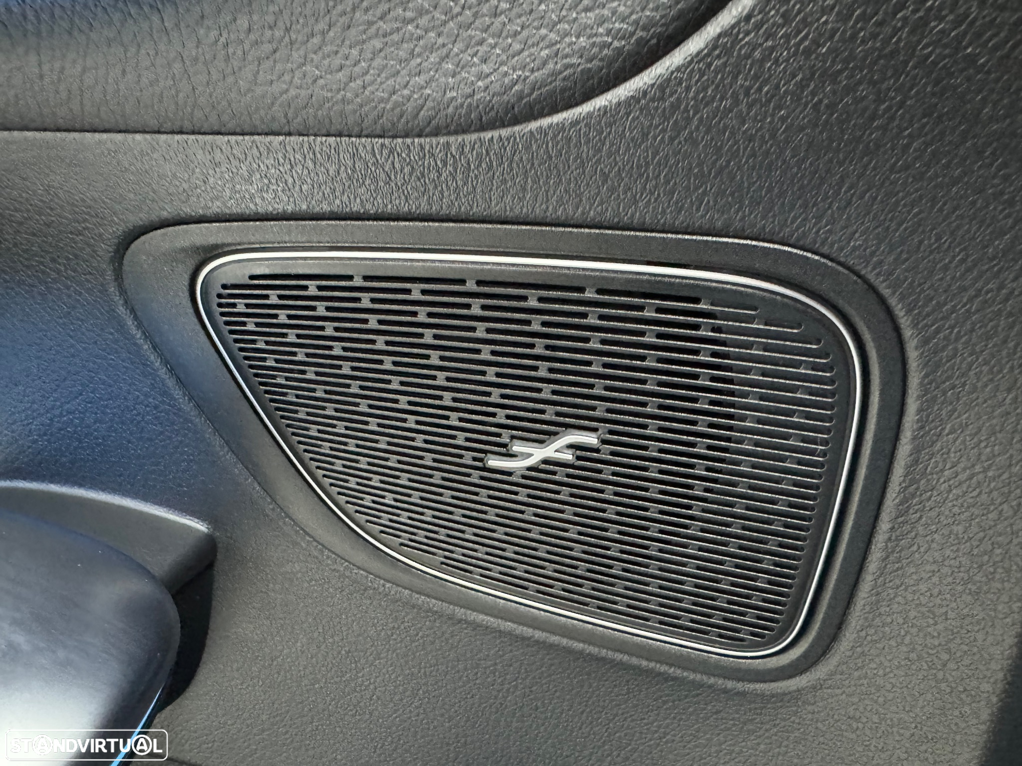 Mercedes-Benz GLC 300 de 4Matic - 17