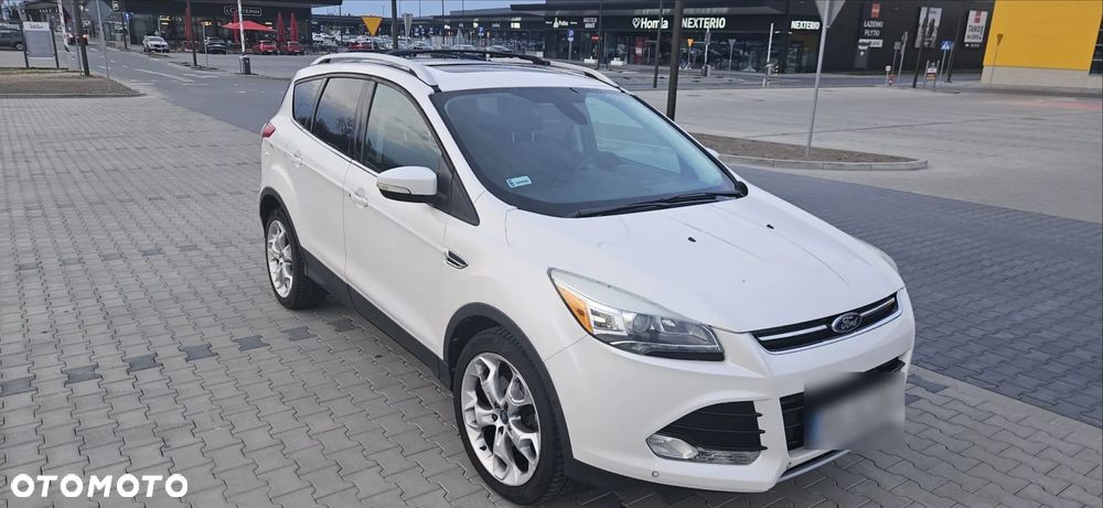 Ford Escape 2.0 EcoBoost AWD Titanium - 2