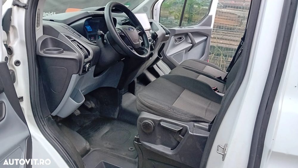 Ford Transit Custom - 7