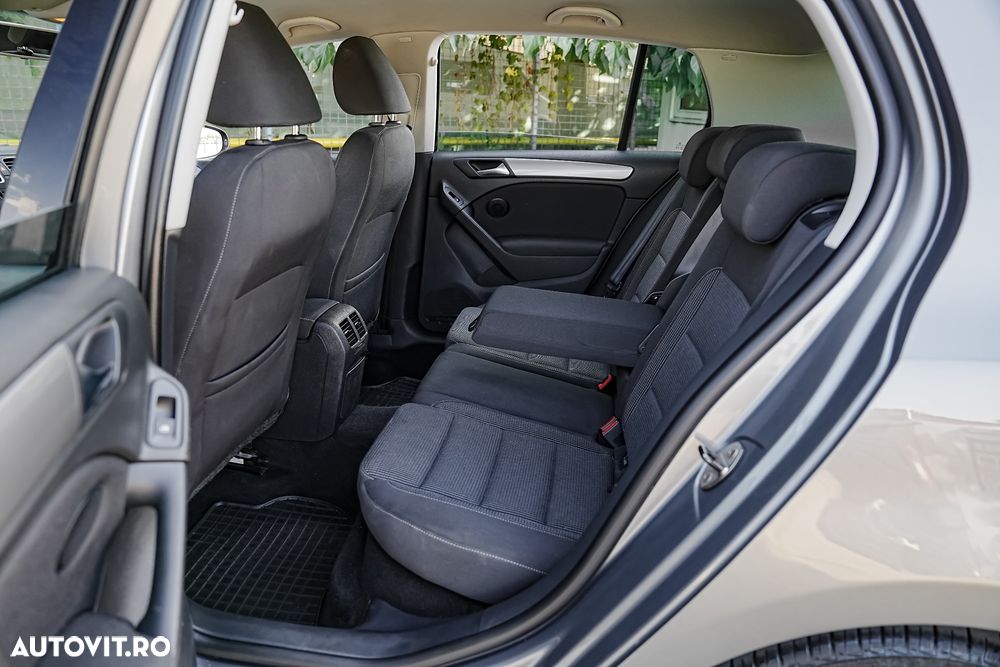 Volkswagen Golf 1.2 TSI BlueMotion Technology Comfortline - 8