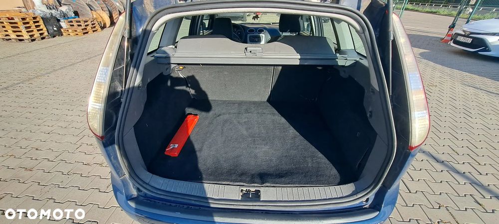 Ford Focus 1.6 TDCi Trend - 9