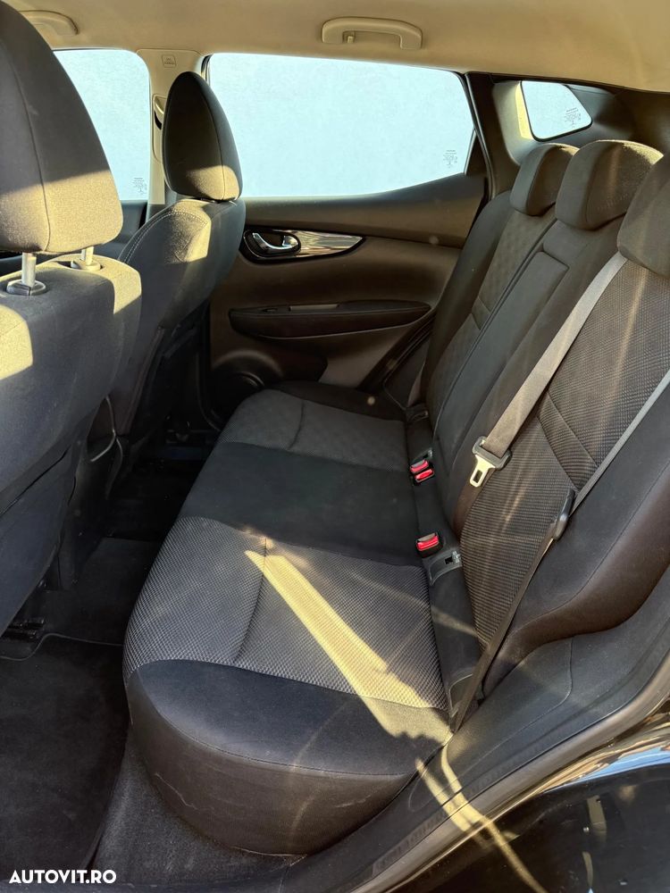 Nissan Qashqai 1.2 DIG-T ACENTA - 9