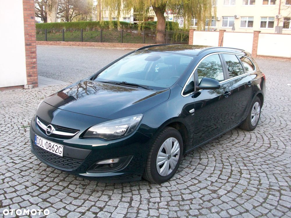 Opel Astra 1.6 CDTI DPF ecoFLEX TourerStart/Stop Exklusiv - 2