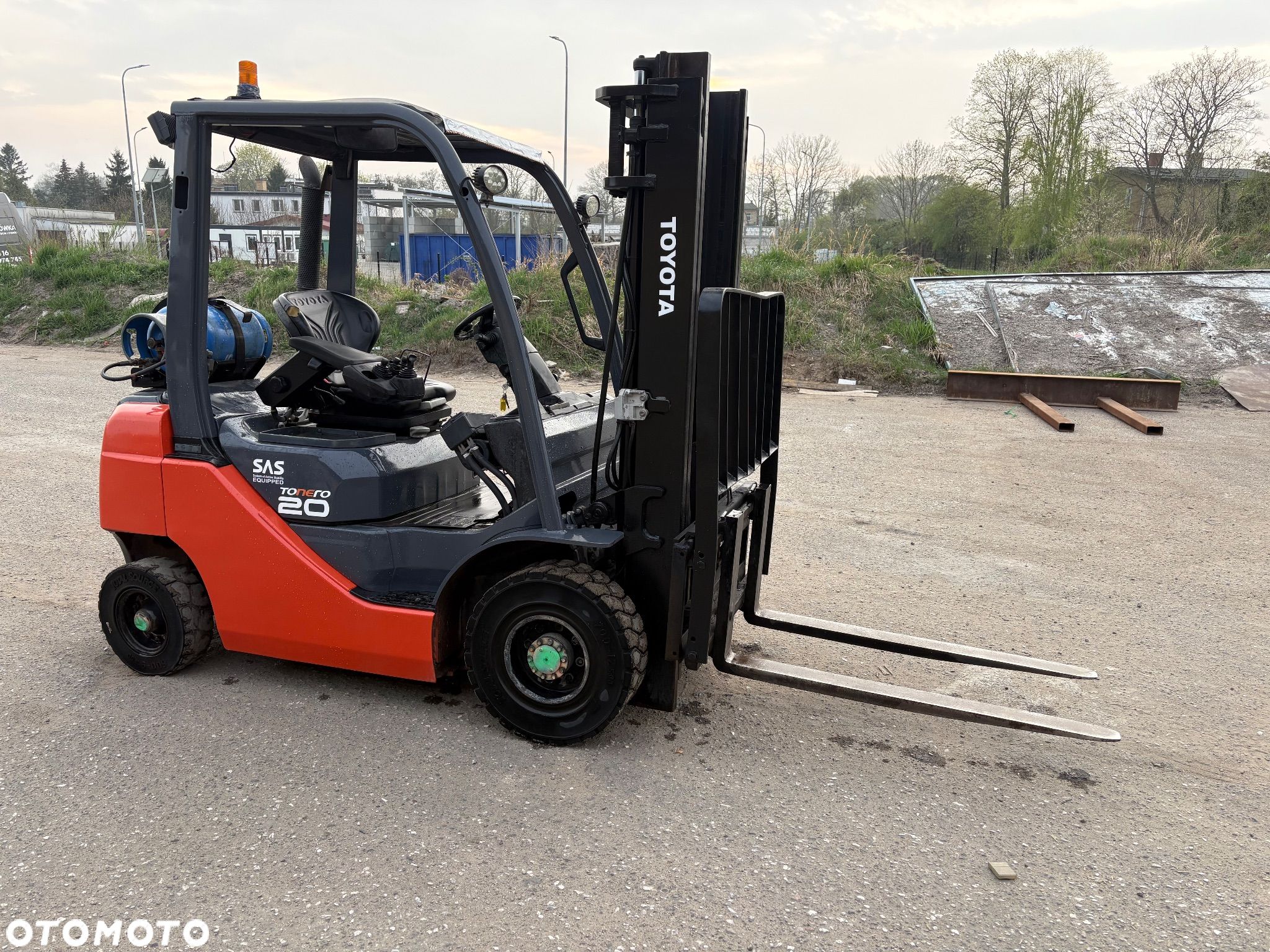 Toyota 02-8FGF20 - 1