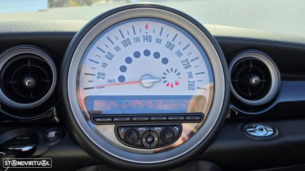 MINI Cabrio Cooper D - 18