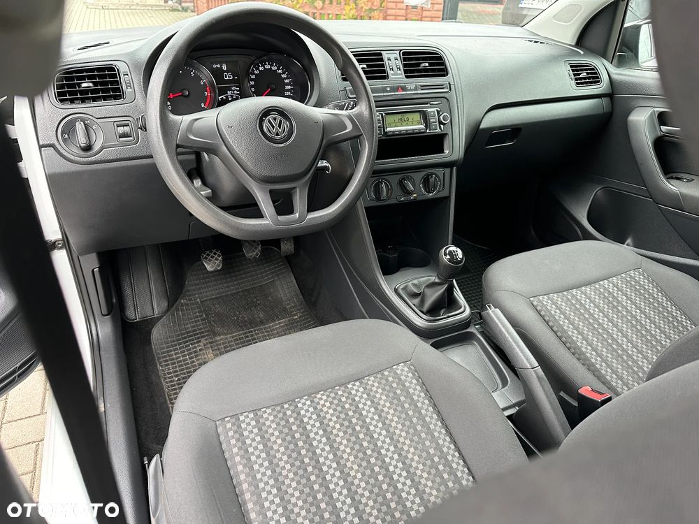 Volkswagen Polo - 7
