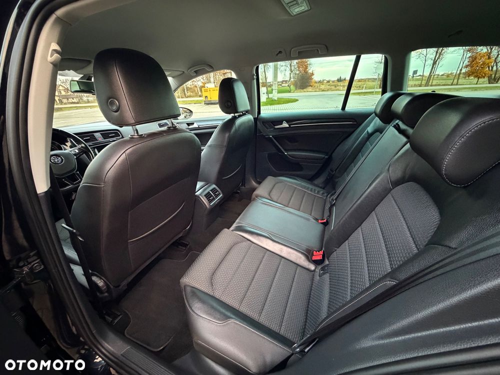 Volkswagen Golf Variant 1.4 TSI Highline - 33