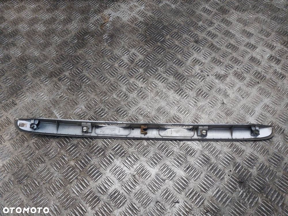 BLENDA KLAPY BAGAŻNIKA HONDA CIVIC VII COUPE NH623M 74890-S5P-A100 - 2