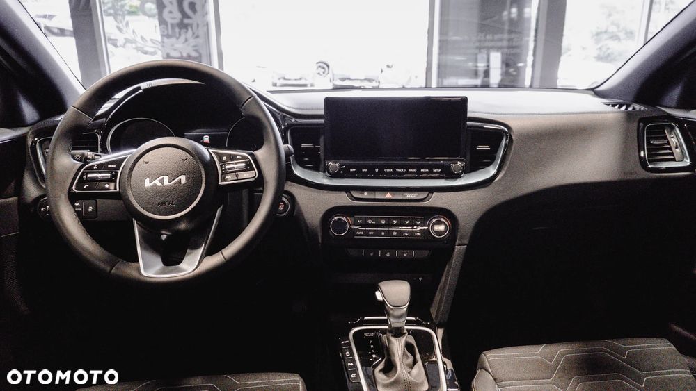 Kia XCeed 1.6 T-GDI Business Line DCT - 7