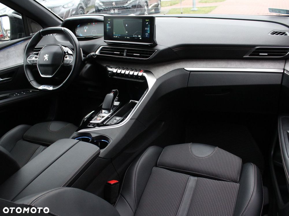 Peugeot 3008 1.6 PureTech Hybrid4 PHEV GT S&S EAT8 - 24