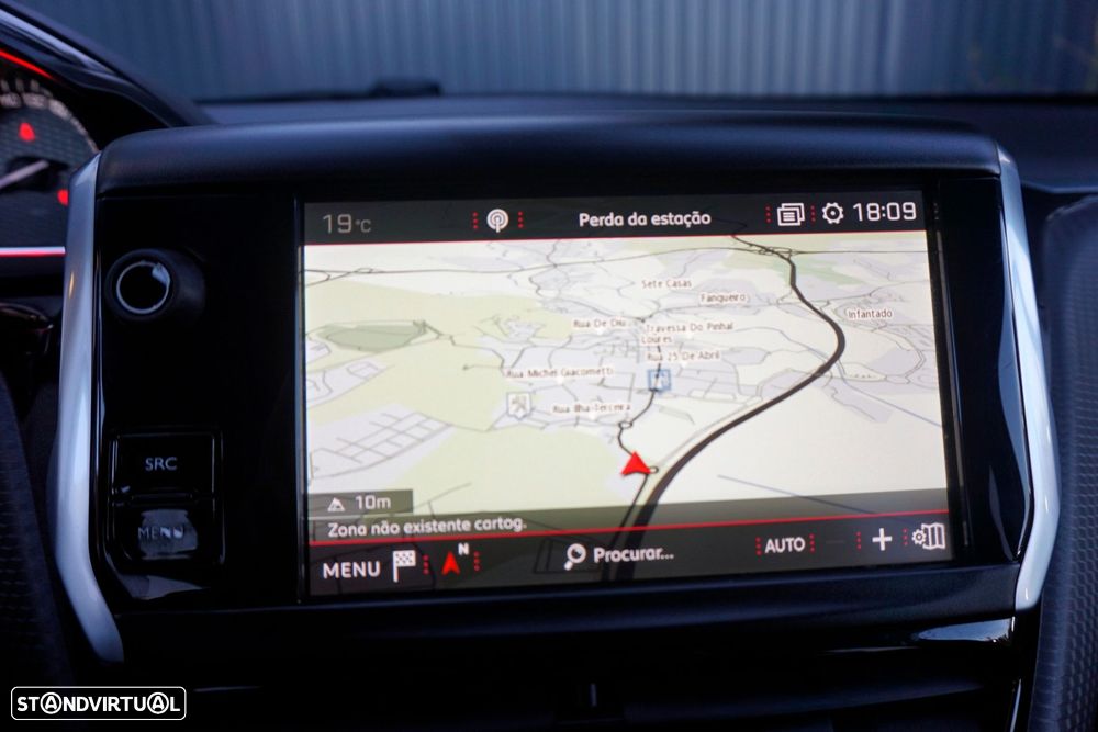 Peugeot 2008 1.2 PureTech GT Line - 16