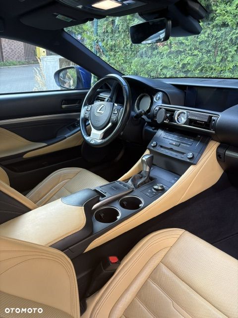 Lexus RC 200t / 300 F Sport - 9