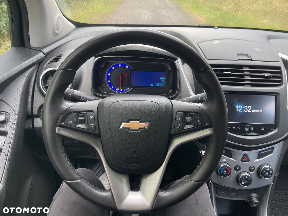 Chevrolet Trax 1.7TD LS - 18