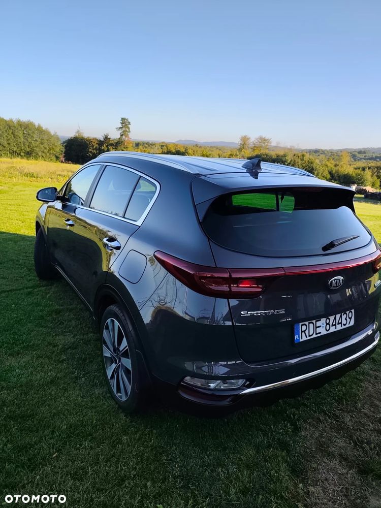 Kia Sportage 1.6 CRDI AWD Eco-Dynamics+ (48V M-H) DCT Black Edition - 3