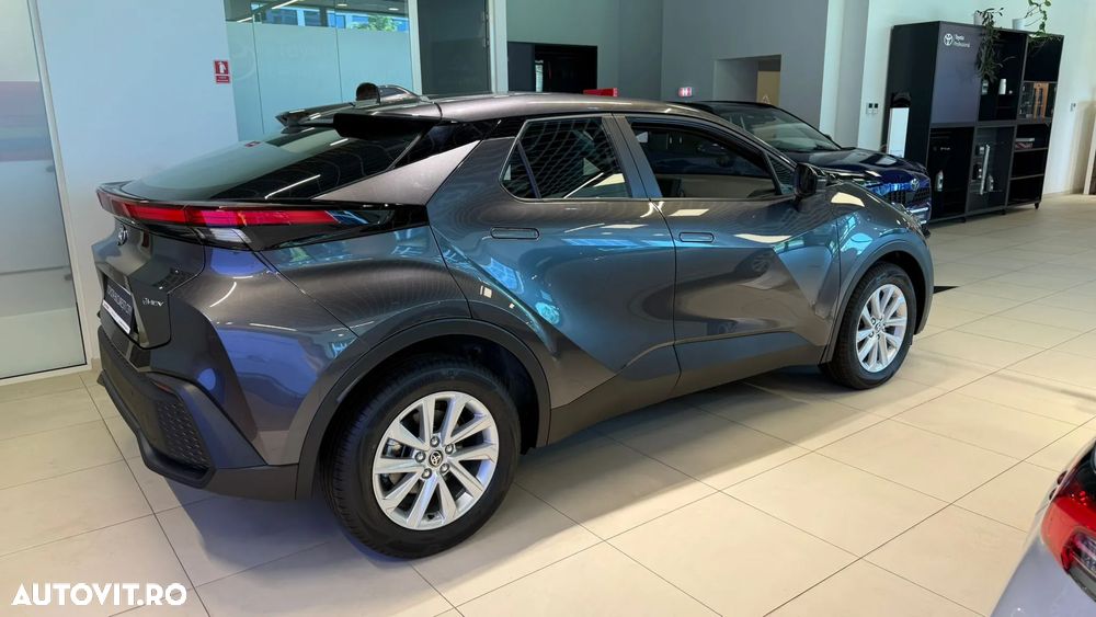Toyota C-HR - 2