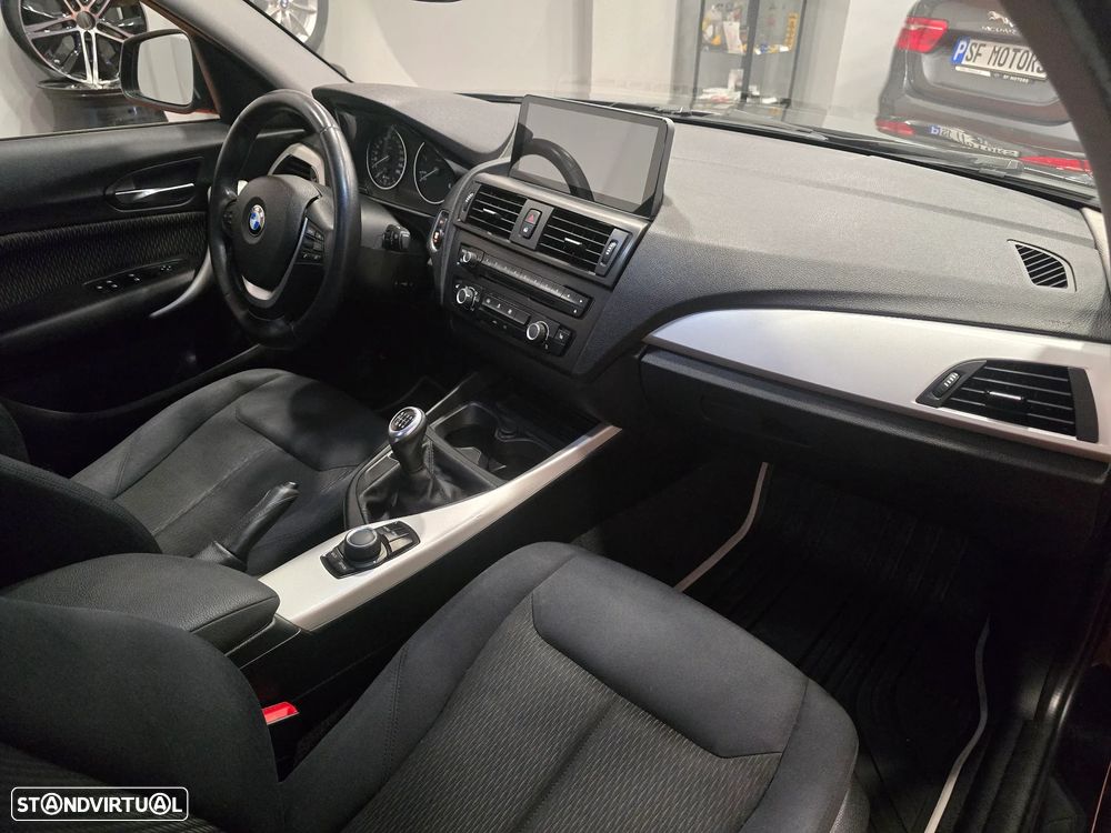 BMW 116 d EfficientDynamics Edition - 19