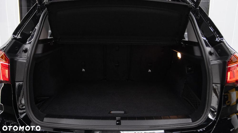 BMW X1 sDrive18i - 24