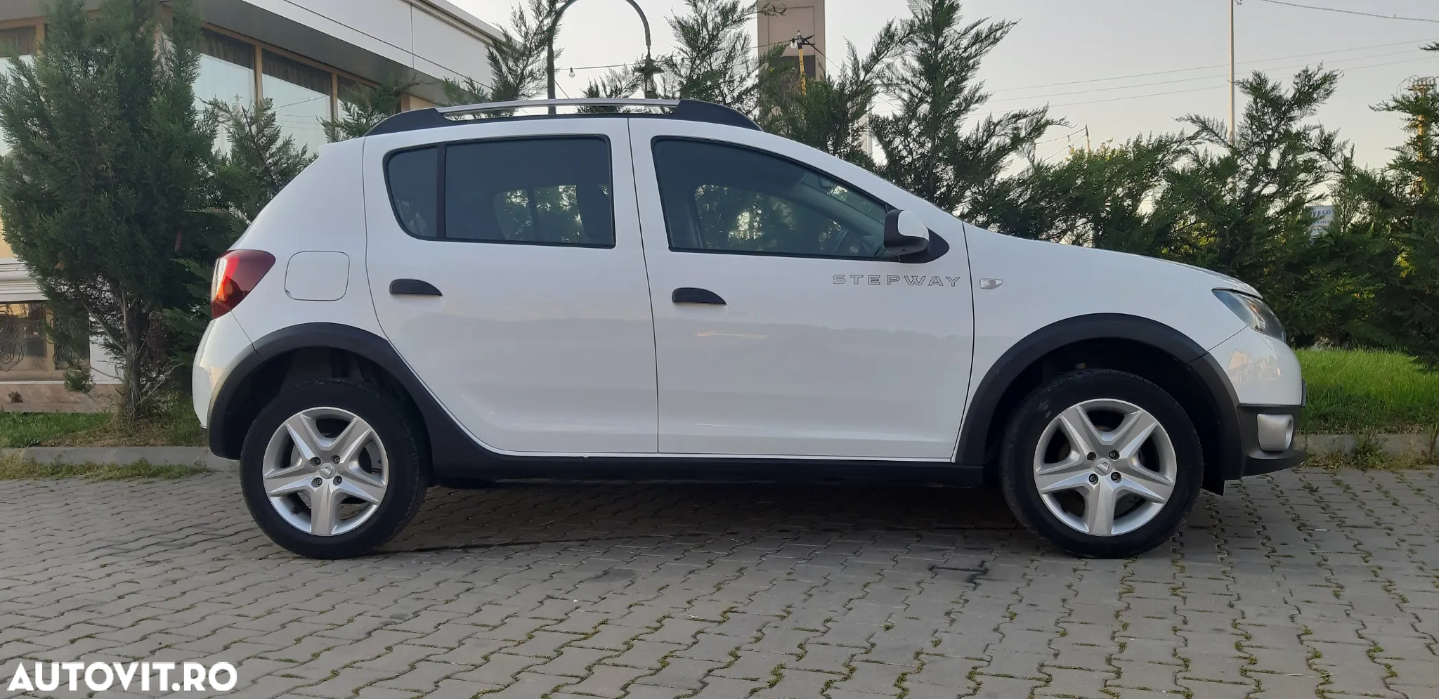 Dacia Sandero Stepway 0.9 TCe Prestige - 13