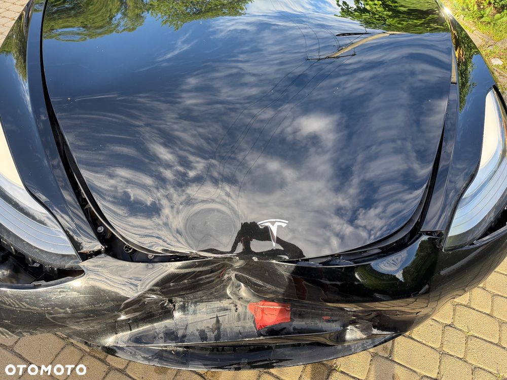 Tesla Model 3 - 13