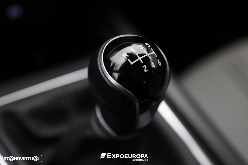 SEAT Leon 2.0 TDI Style - 26