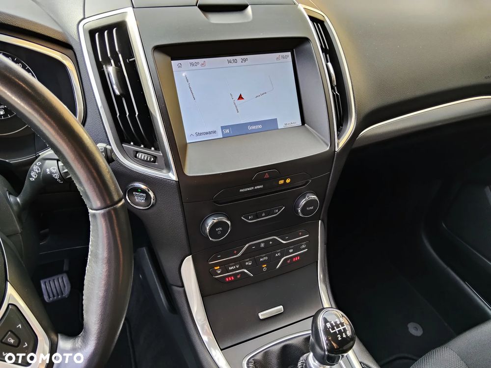 Ford S-Max 2.0 EcoBlue Titanium - 16