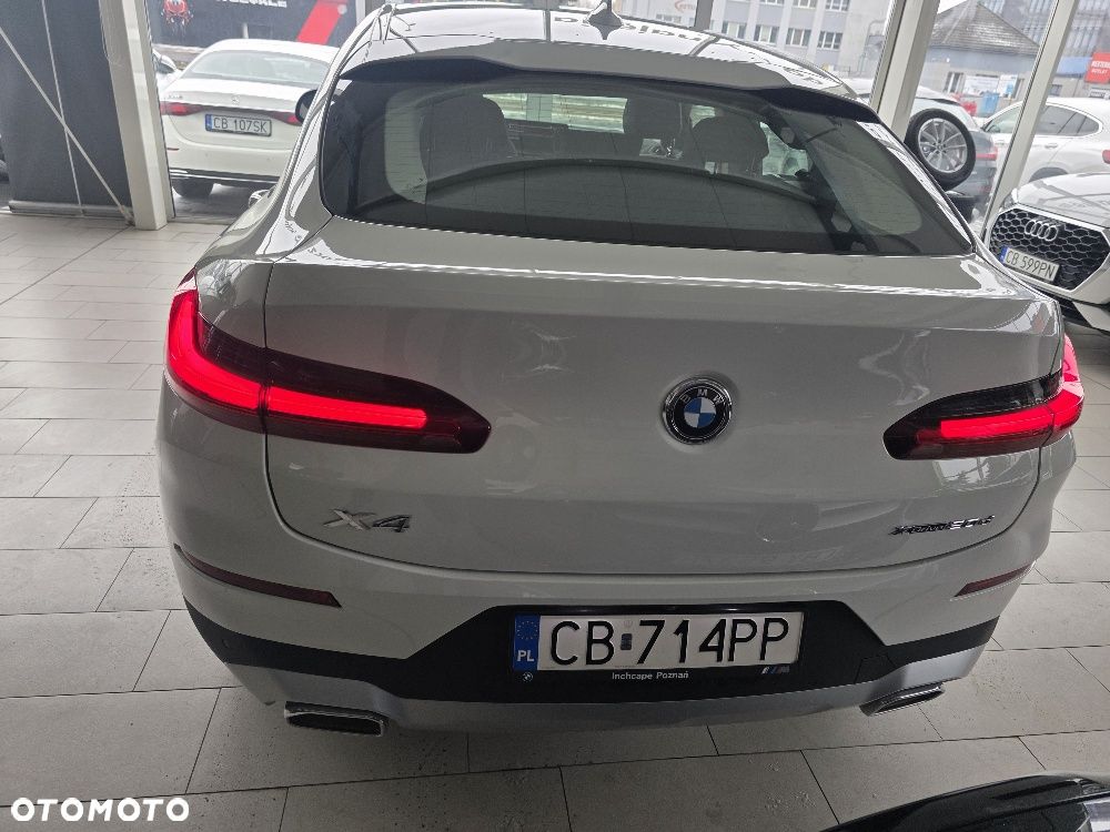 BMW X4 - 14