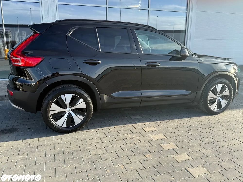 Volvo XC 40 T2 Plus Dark - 25