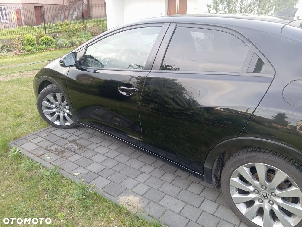 Honda Civic 1.6 i-DTEC Comfort Black Edition - 5