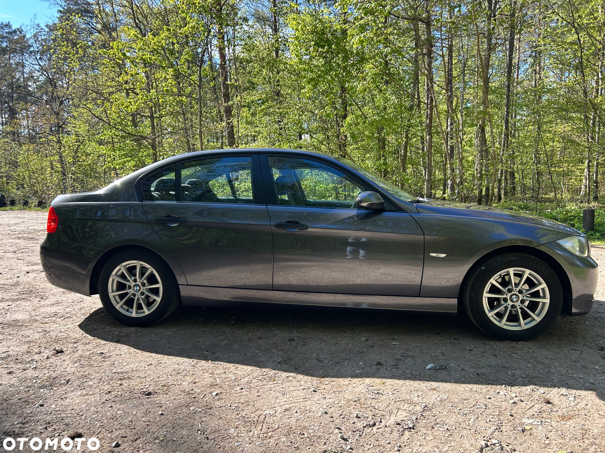 BMW Seria 3 320i - 4