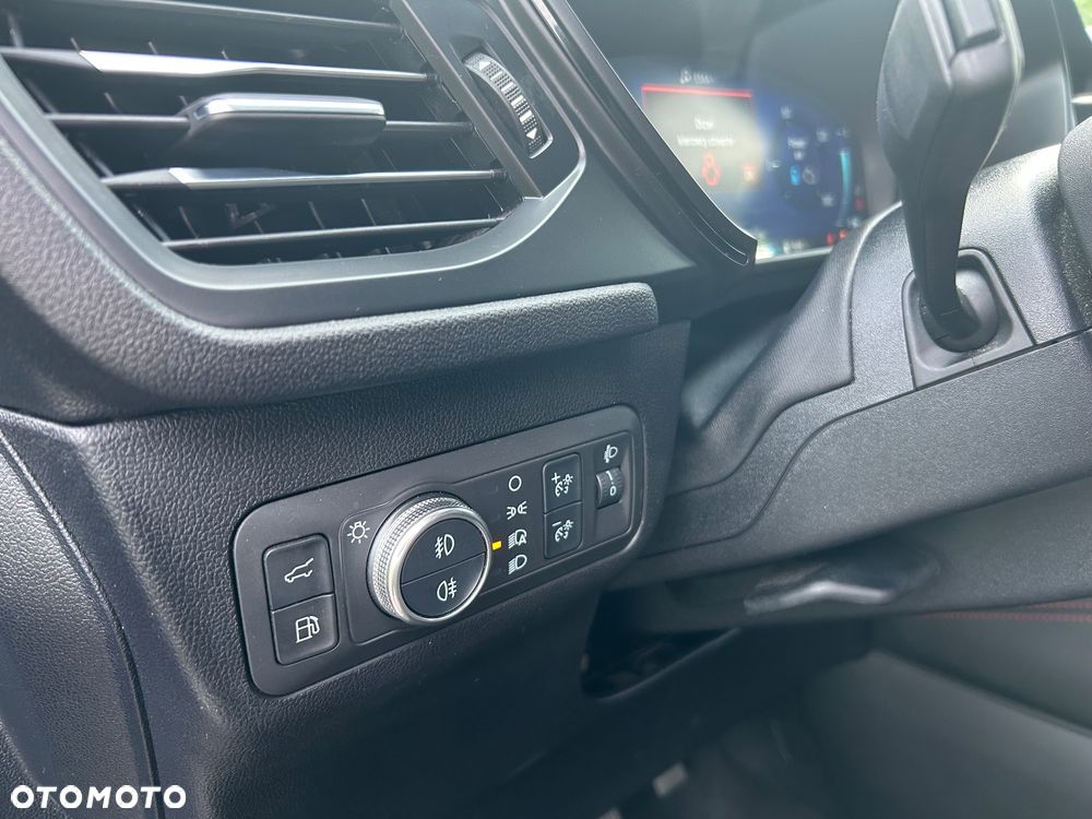 Ford Kuga 2.5 Duratec PHEV ST-LINE X - 38