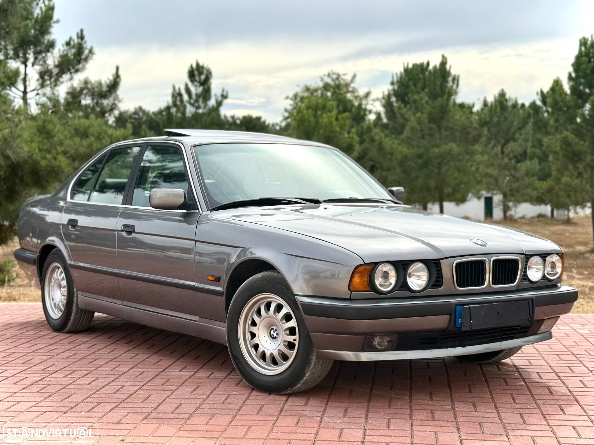 BMW 525 tds A - 1
