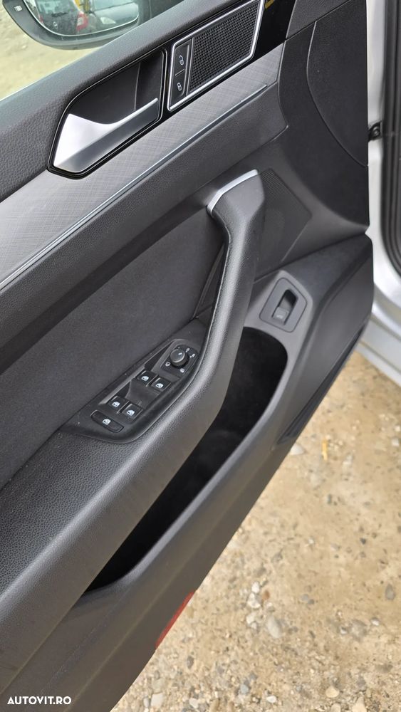 Volkswagen Passat 2.0 TDI SCR DSG Business - 9