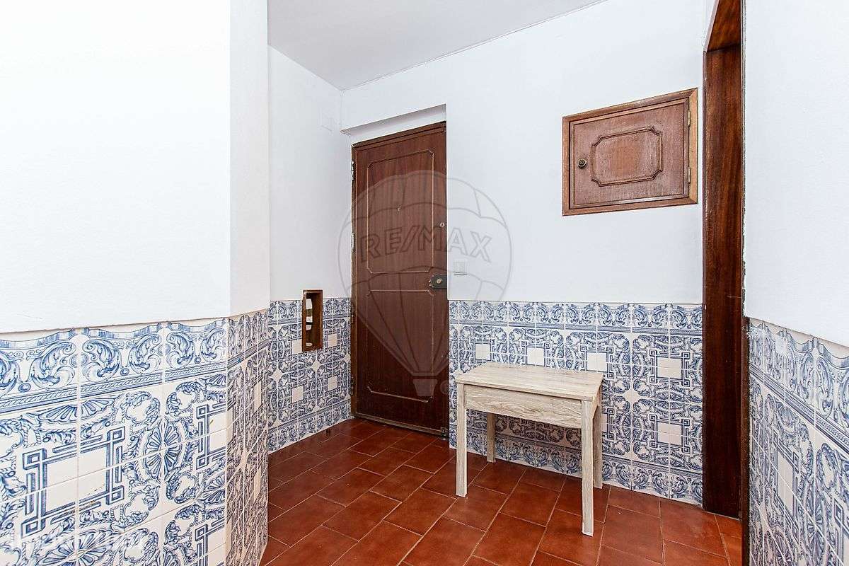 Apartamento T1 para arrendamento - Grande imagem: 4/14