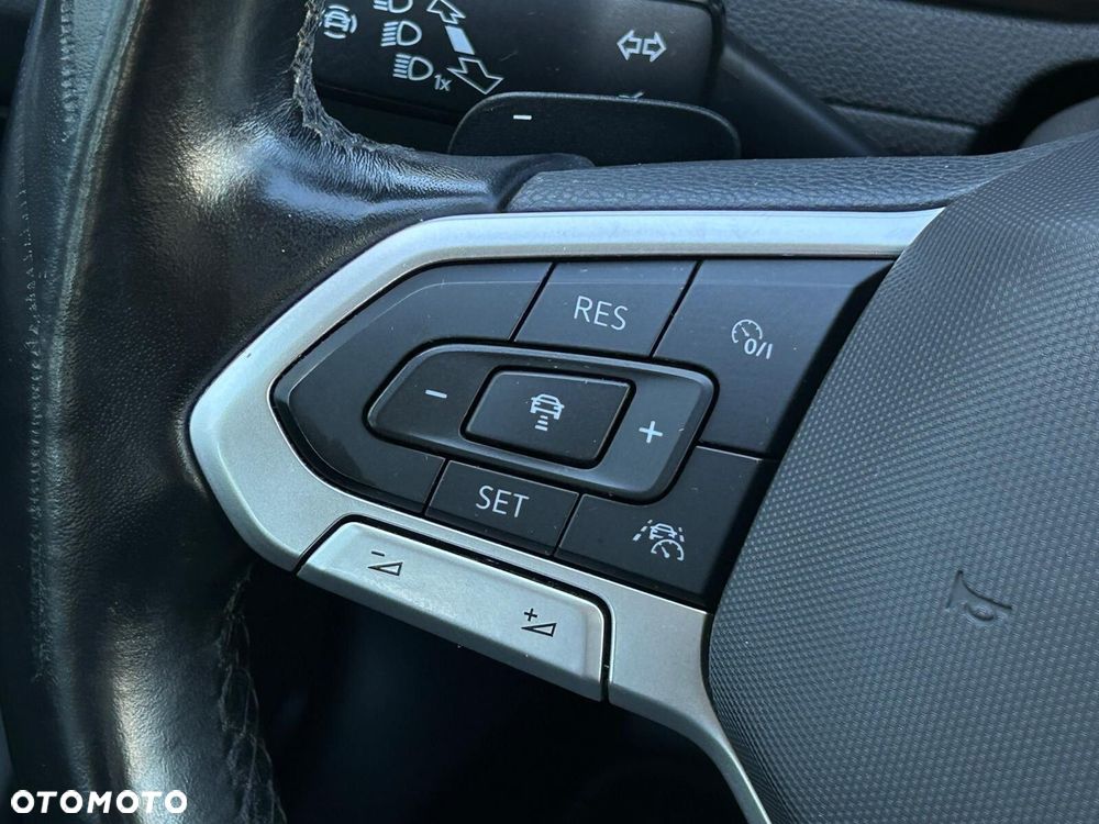 Volkswagen Passat 1.5 TSI EVO Business DSG - 22