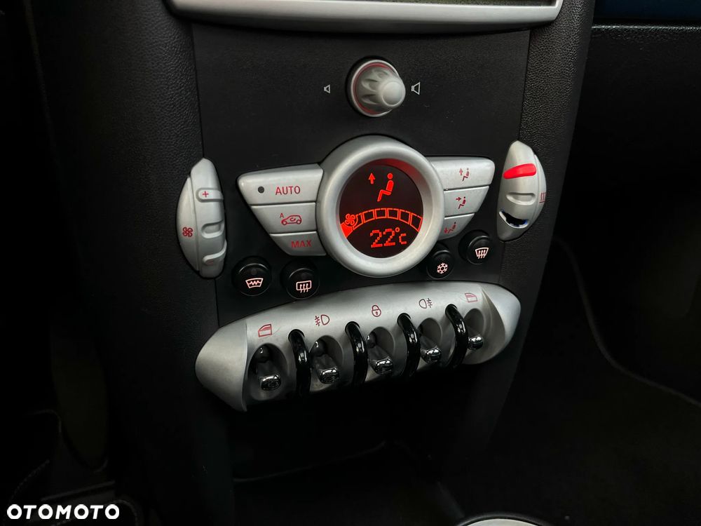 MINI Cooper Seven - 14