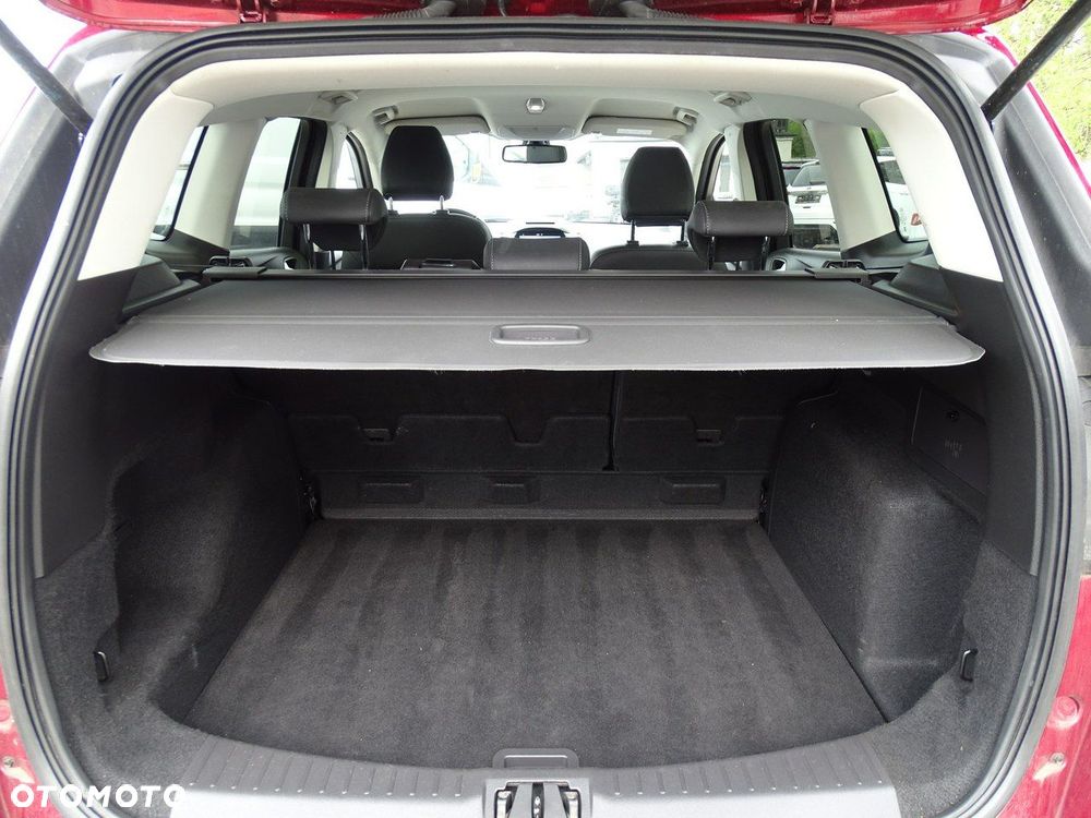 Ford Kuga - 34