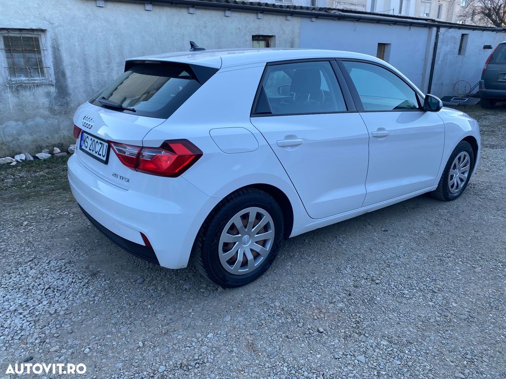 Audi A1 Sportback 25 TFSI Advanced - 4