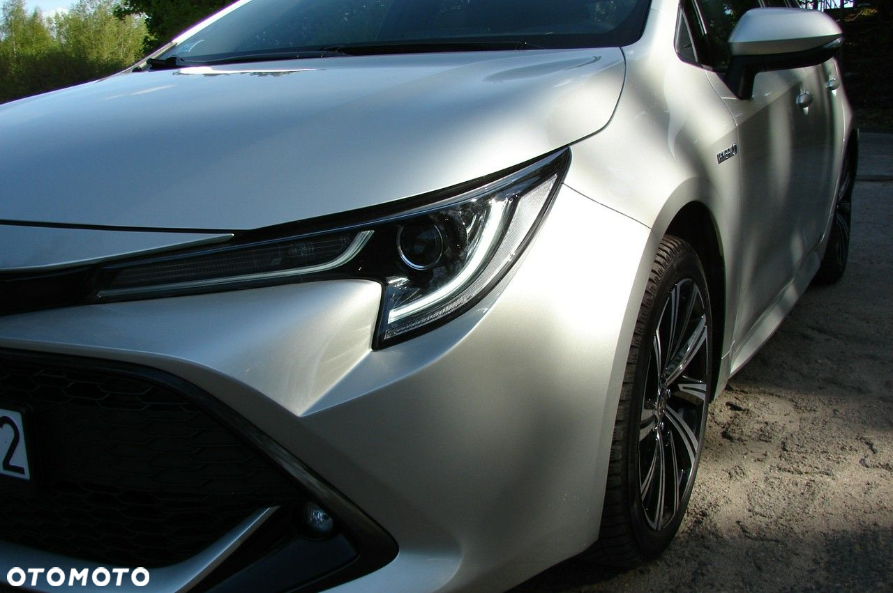 Toyota Corolla - 24