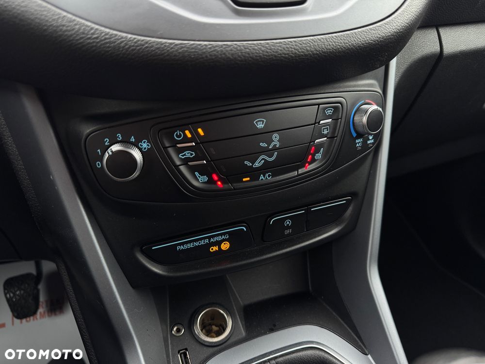 Ford B-MAX 1.0 EcoBoost Titanium - 25