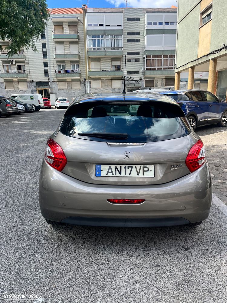 Peugeot 208 e-HDi 68 EGS5 Stop&Start Active - 3