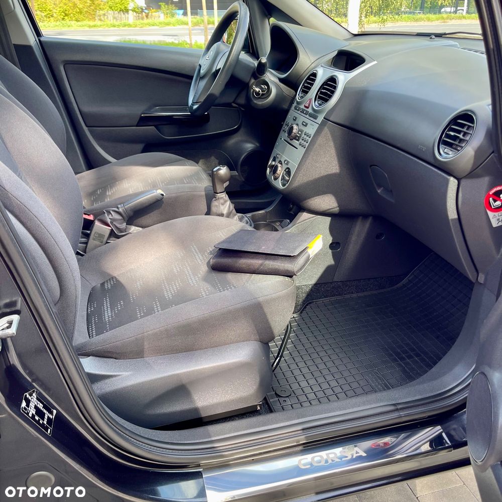Opel Corsa - 30