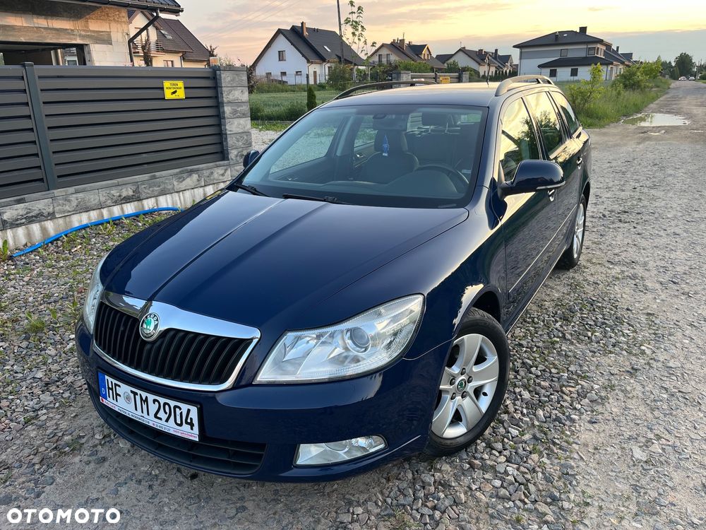 Skoda Octavia 2.0 TDI DSG Elegance - 30